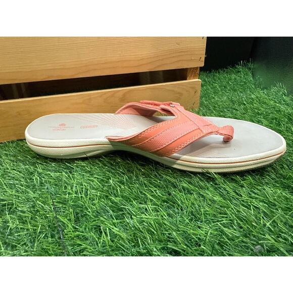 Cloudsteppers by Clarks- Coral/Grey Sandals- Size 9W - Picture 1 of 10